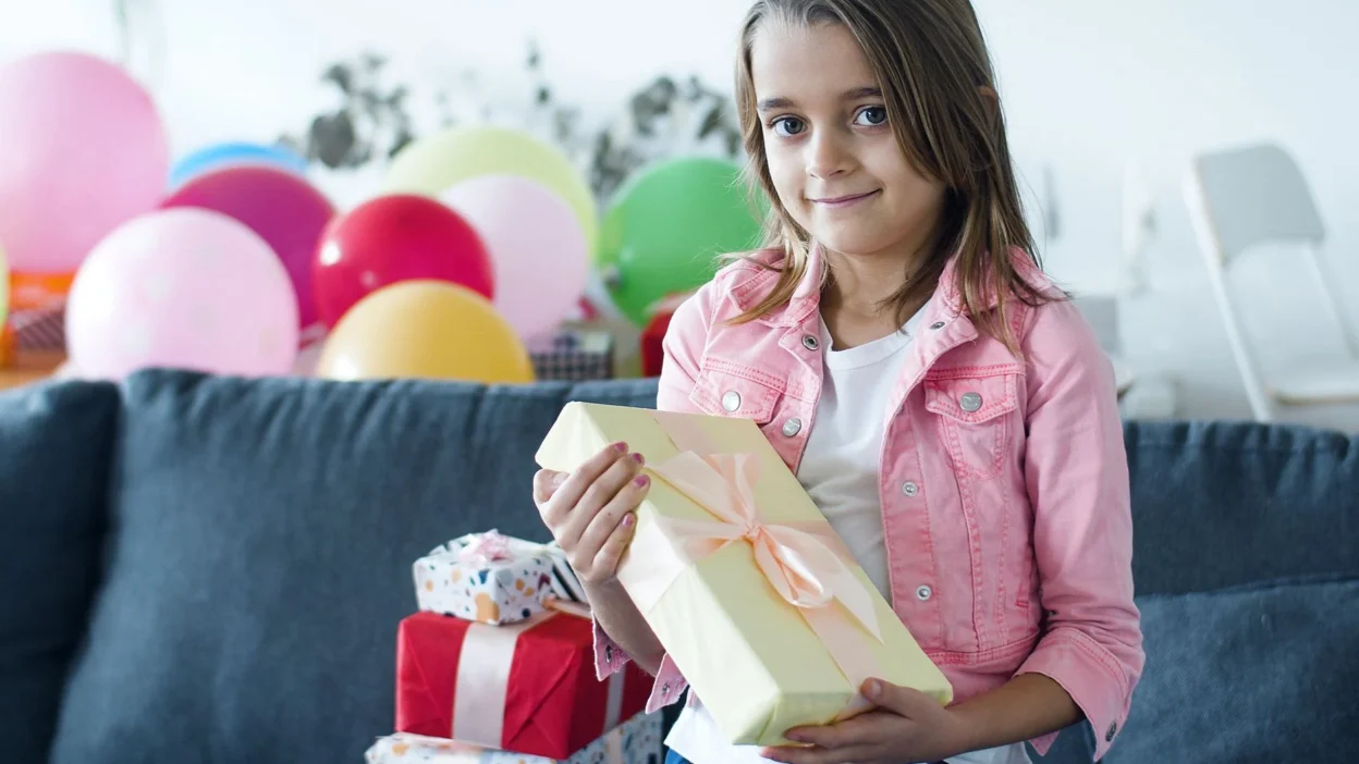 girl birthday gift