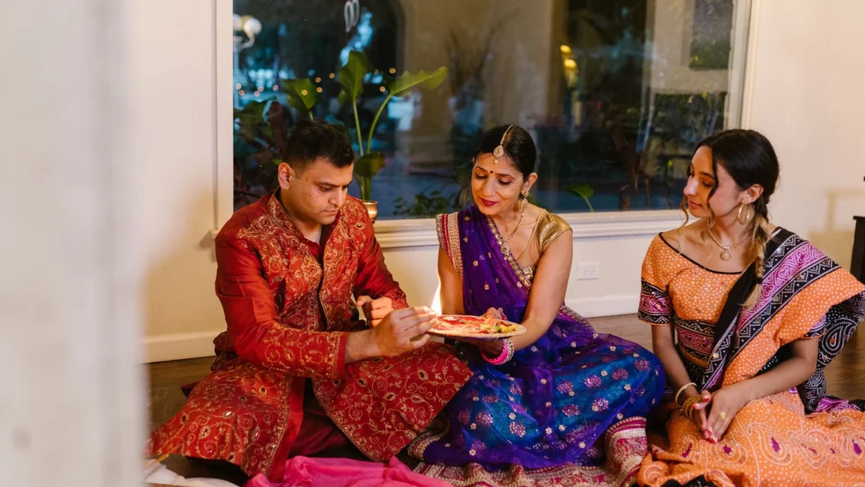 indian family celebration