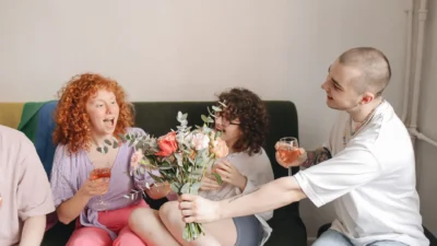 friends group happy